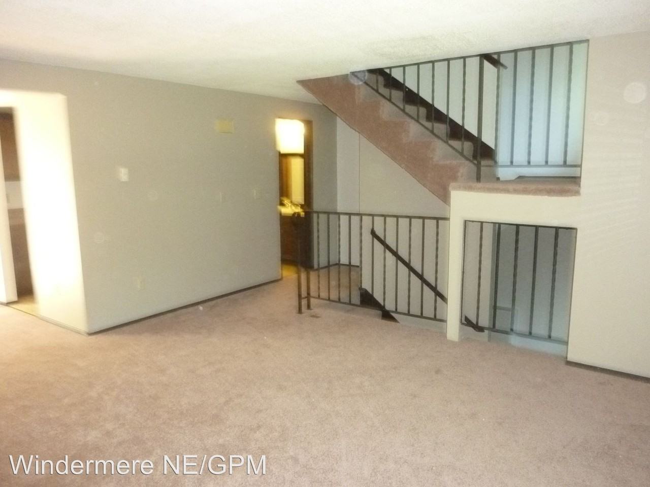 21229 Pioneer Way - Photo 2 of 16