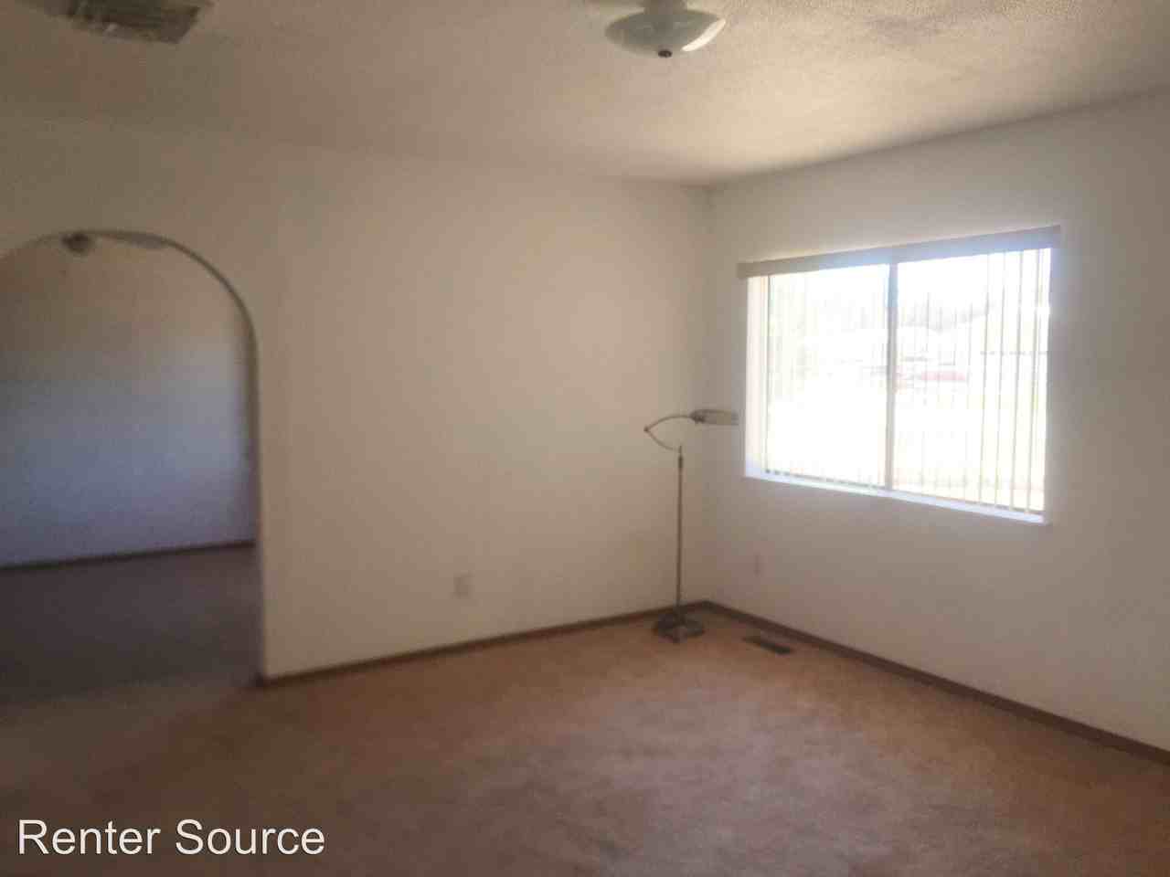 2731 Valle Grande Rd SW - Photo 3 of 14