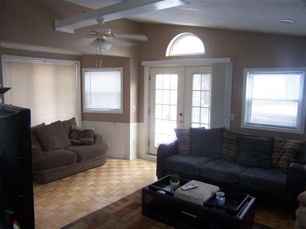 224 Janet Ave SE - Photo 2 of 7