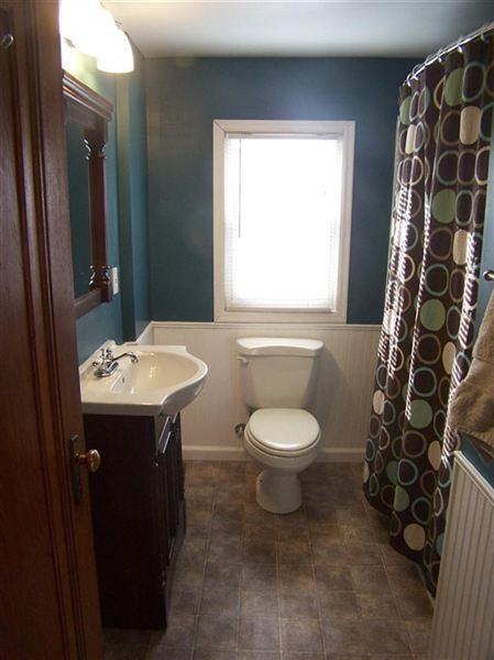 224 Janet Ave SE - Photo 3 of 7