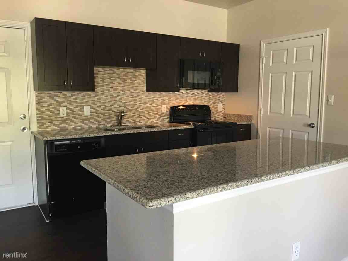 7301 Ranch Rd 620 N - Photo 2 of 3
