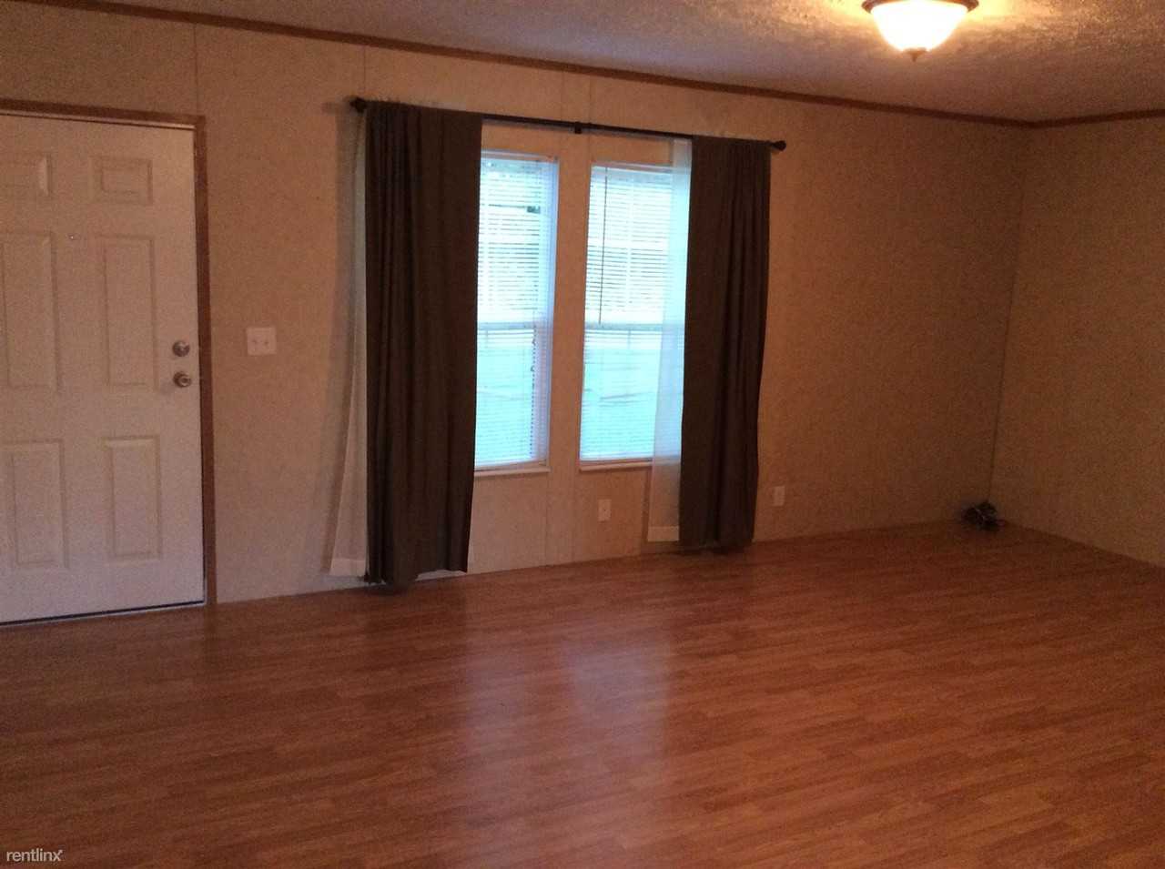 1176 Moriah Rd - Photo 2 of 10