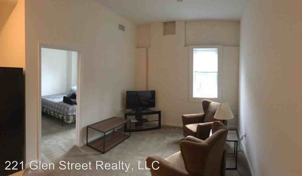 221 Glen Street - Photo 3 of 8