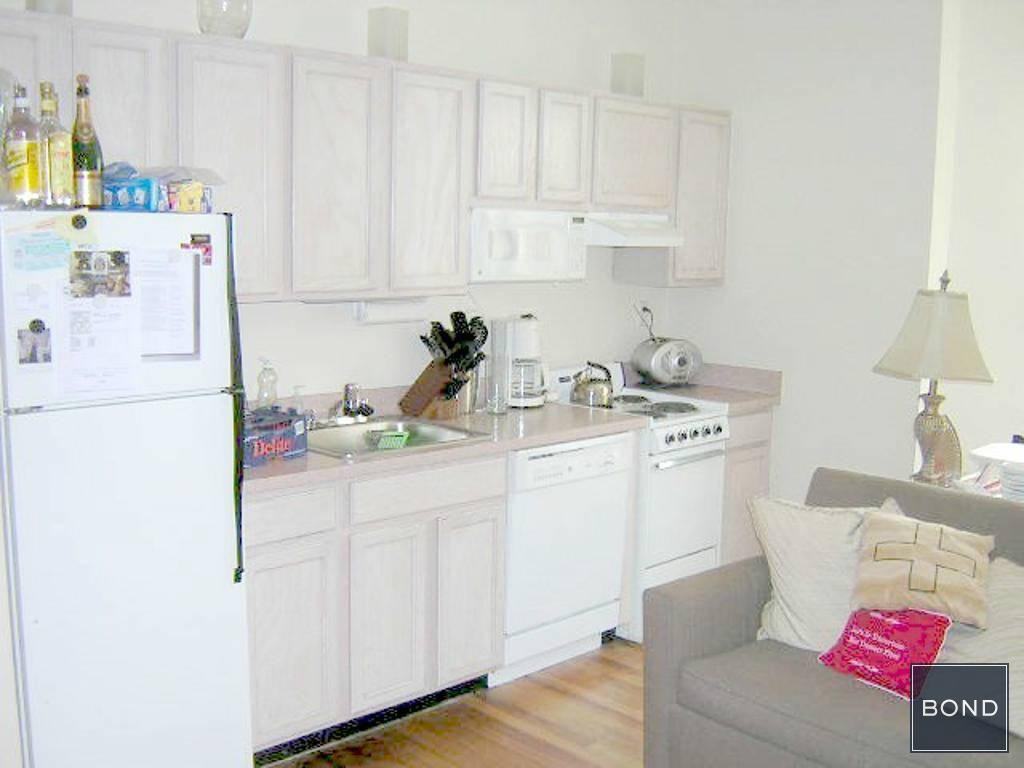 Broadway #923A