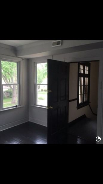 727 W 117th St - Photo 2 of 6