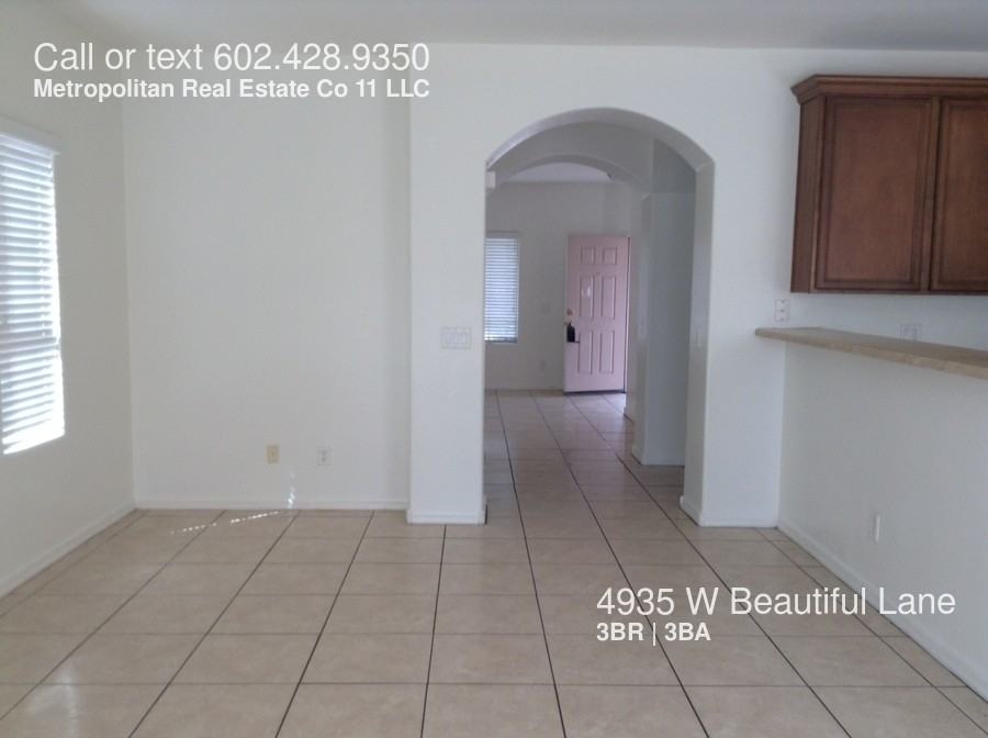 4935 W Beautiful Ln - Photo 2 of 22