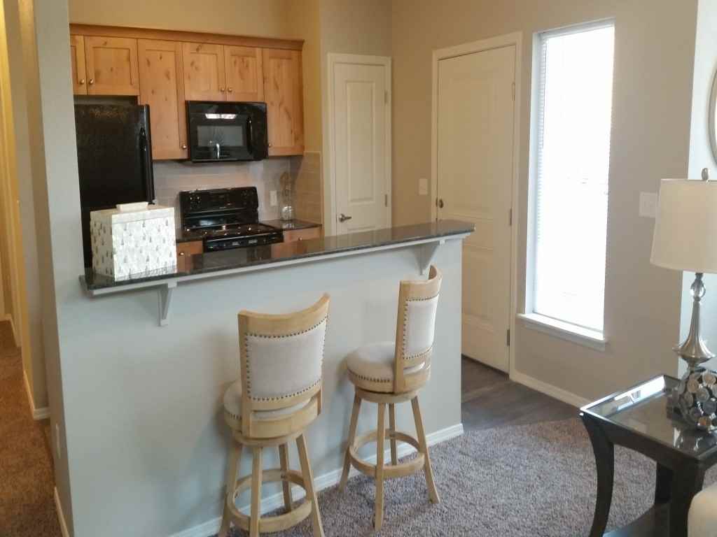 Palisades - Photo 2 of 24