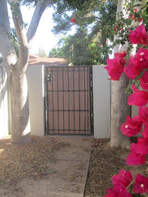 139 W Coronado Rd - Photo 3 of 25