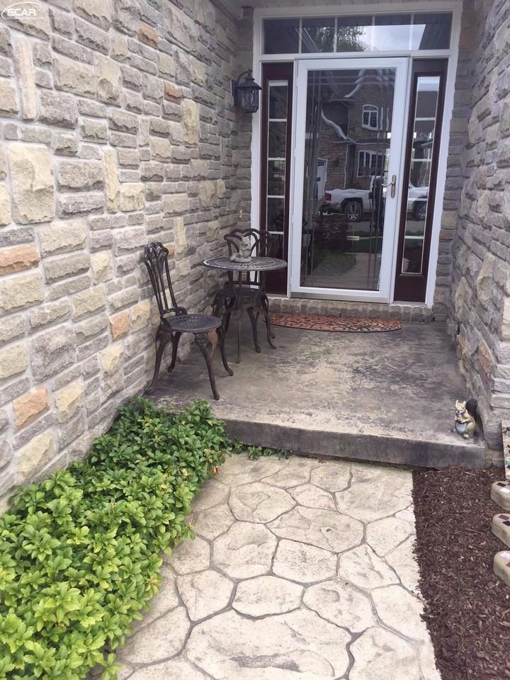 12245 Worthington Ct - Photo 2 of 19