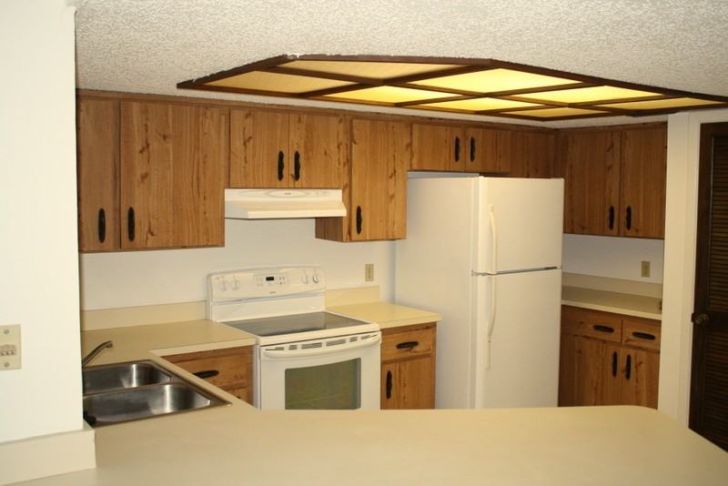 2735 Cypress Hollow Ct - Photo 2 of 7