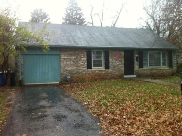 1474 Townley Dr - Photo 2 of 16