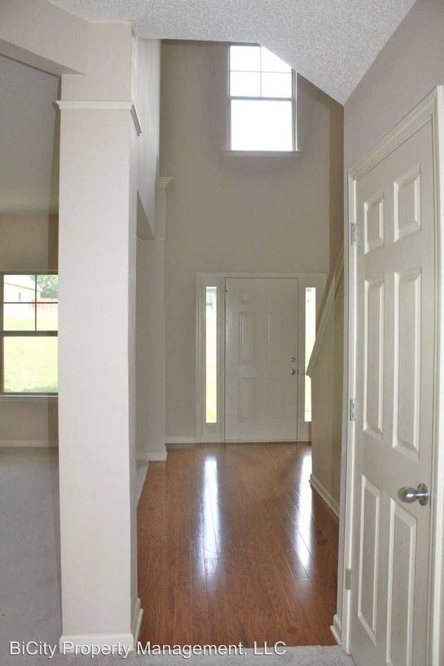 11 White Pine Way - Photo 3 of 50