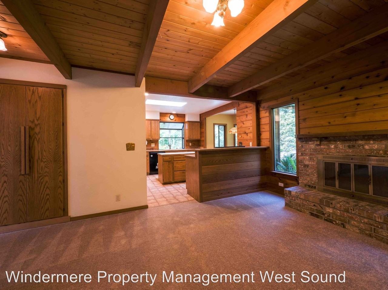 5209 NE Forest Glade Ln - Photo 3 of 15