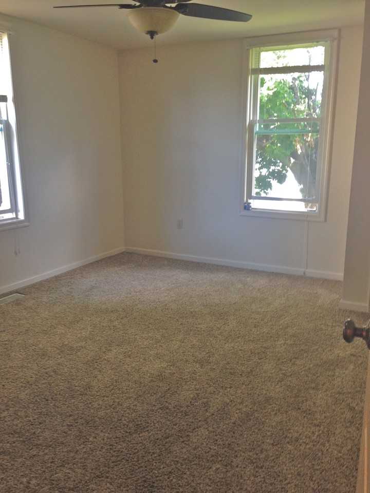 783 Pequea Ave - Photo 3 of 5