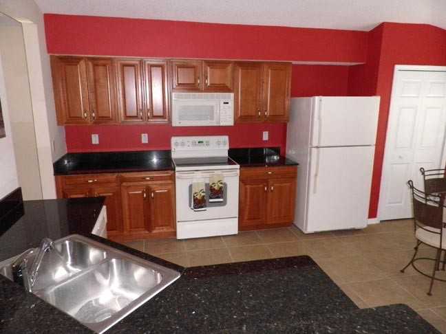 10340 Cleghorn Dr - Photo 3 of 10