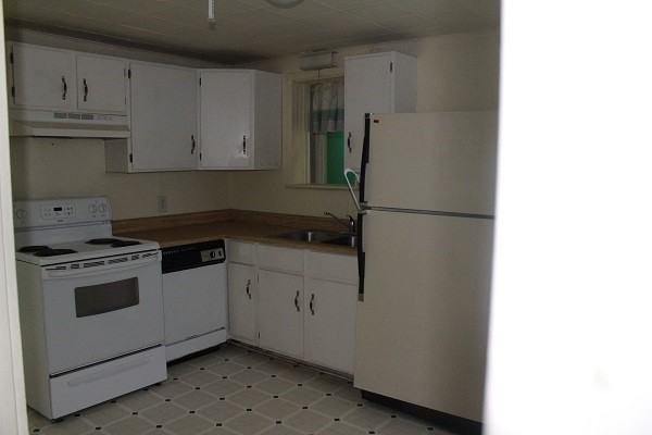 1307 N 15th St - Photo 2 of 15
