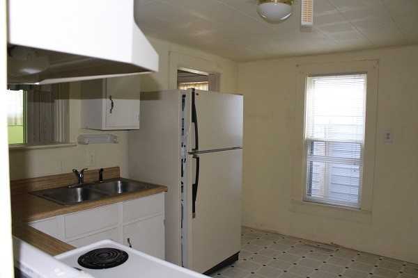 1307 N 15th St - Photo 3 of 15
