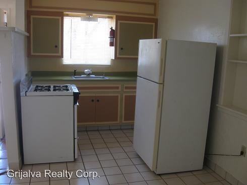 818 E Halcyon Rd - Photo 3 of 5