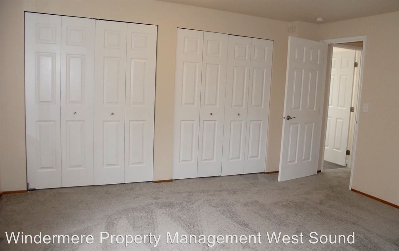 6432 NE Baker Hill Rd - Photo 2 of 19