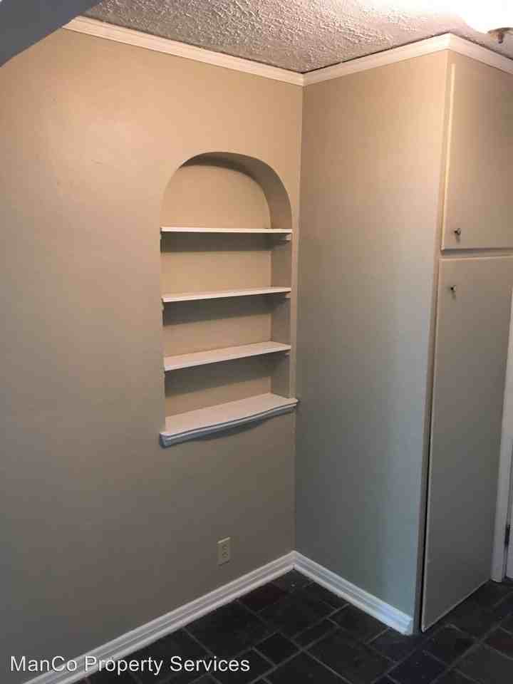 1426 Philadelphia Dr - Photo 3 of 37
