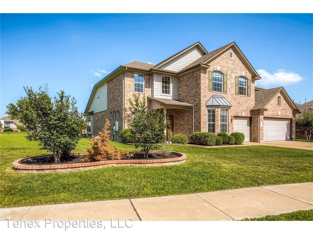 19717 Diablo Dr - Photo 2 of 17