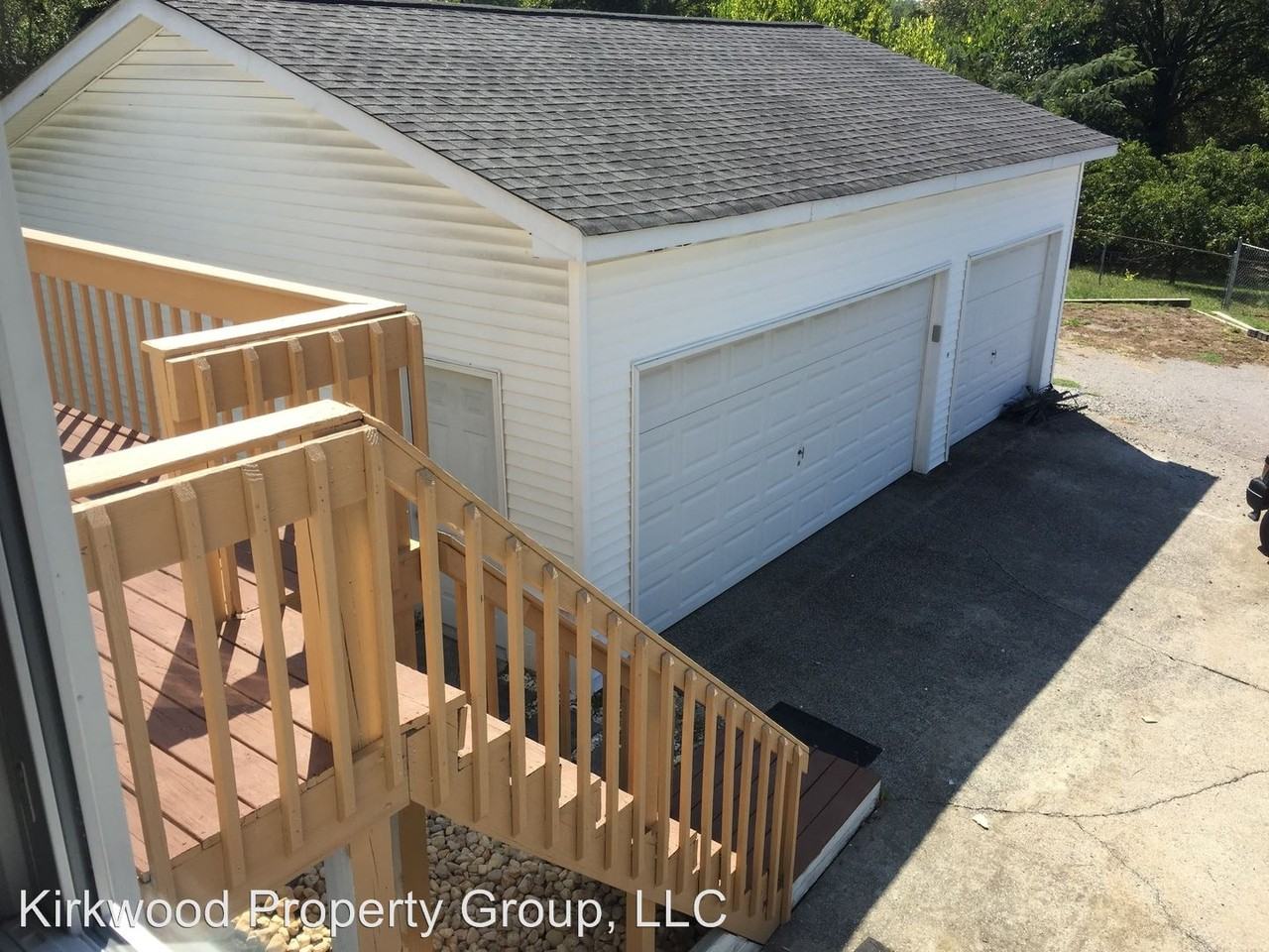 3905 Eckhart Dr - Photo 2 of 12