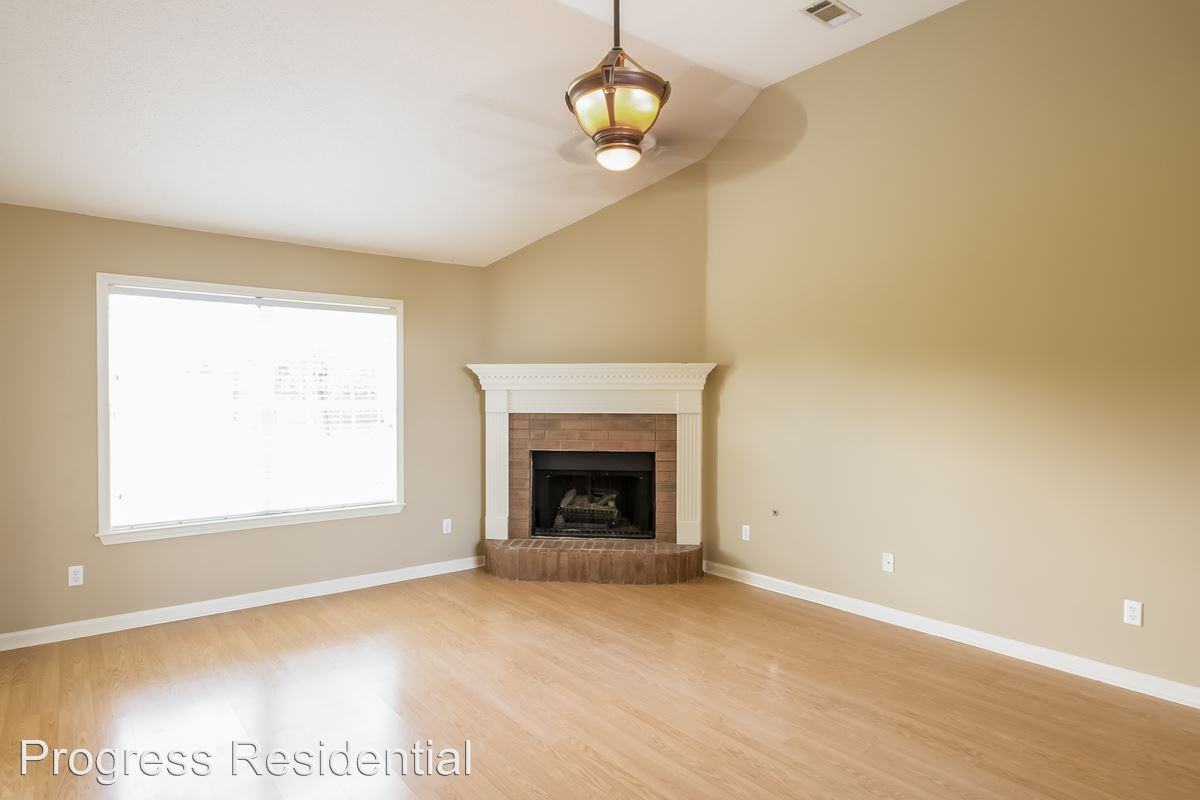 6658 Raner Cove - Photo 3 of 21
