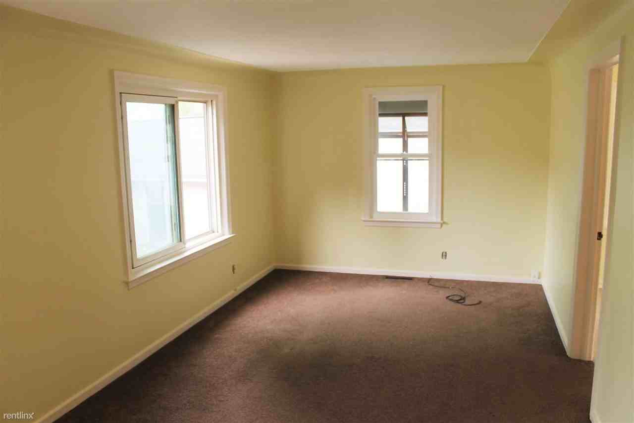 4812 Lake Harbor Rd - Photo 3 of 23