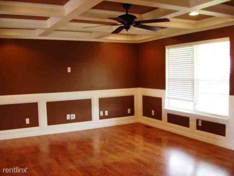 76 Nell Ct - Photo 2 of 11