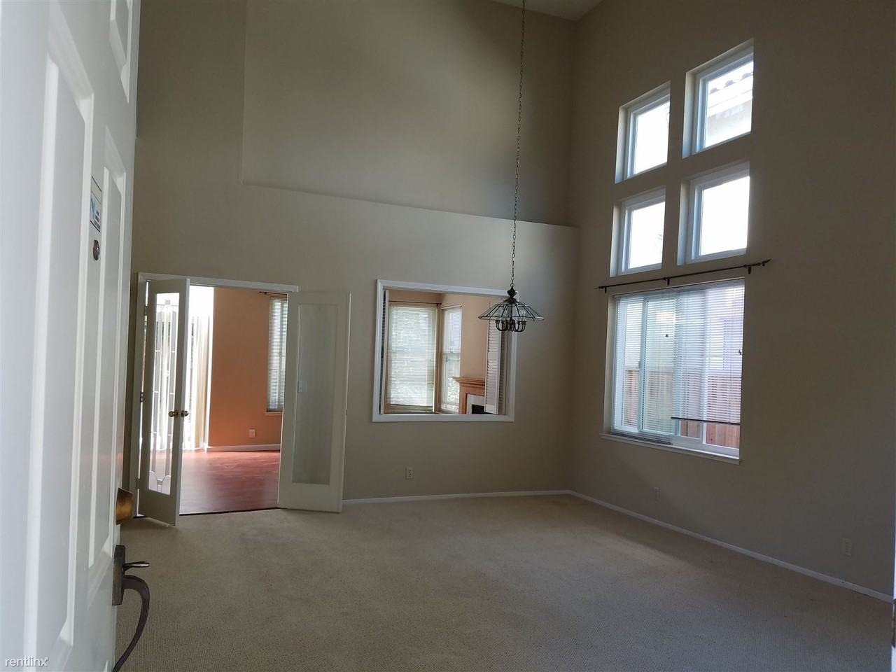 1555 Mission Springs Cir - Photo 2 of 7