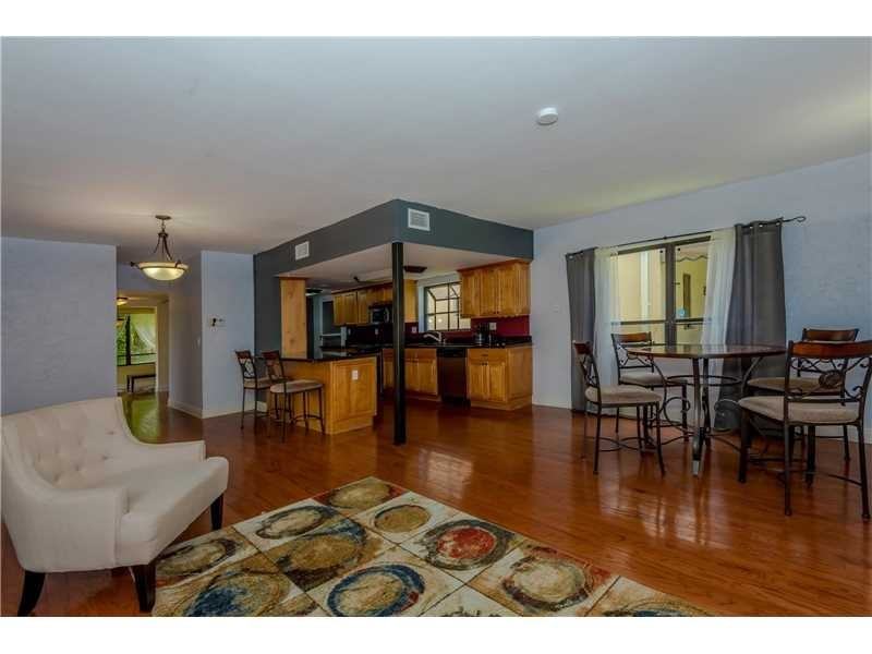 13724 SW 92nd Ct - Photo 3 of 5