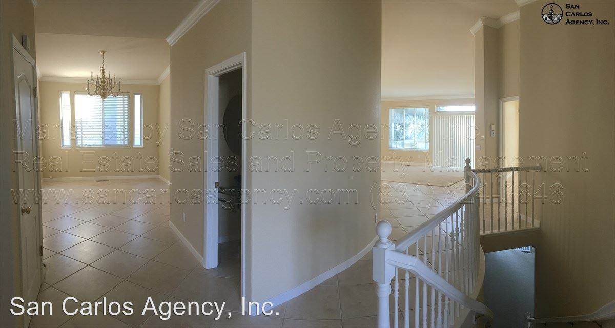 10471 Fairway Ln - Photo 3 of 21