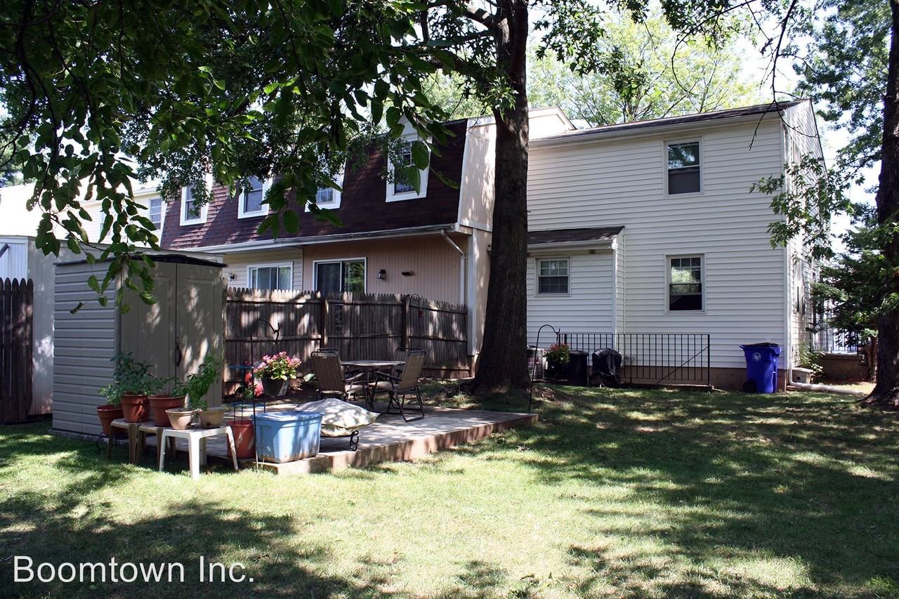 49 N Pendleton Ct - Photo 2 of 15