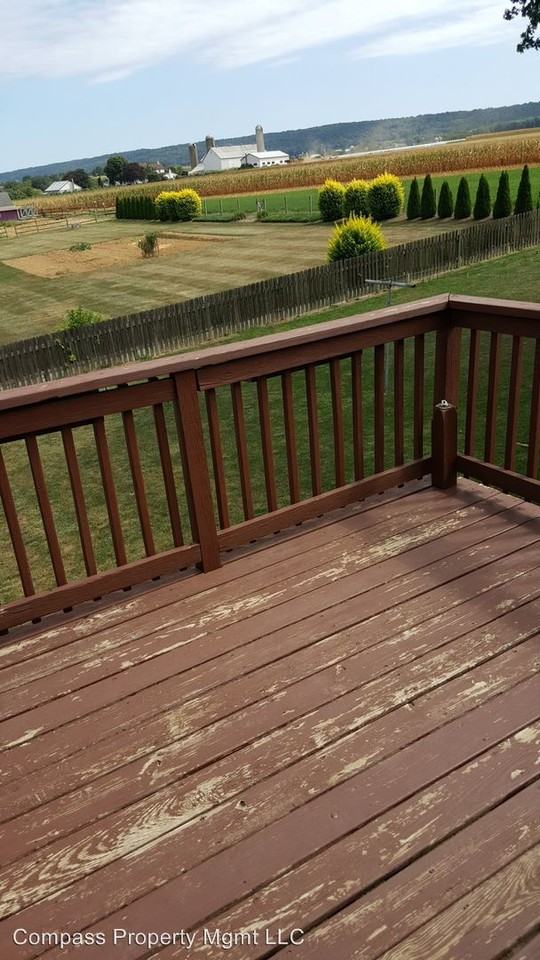 5562 Buena Vista Rd - Photo 3 of 16