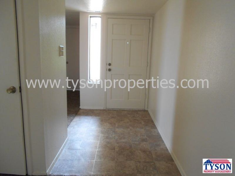 5401 Donahoo Ct NE - Photo 2 of 15