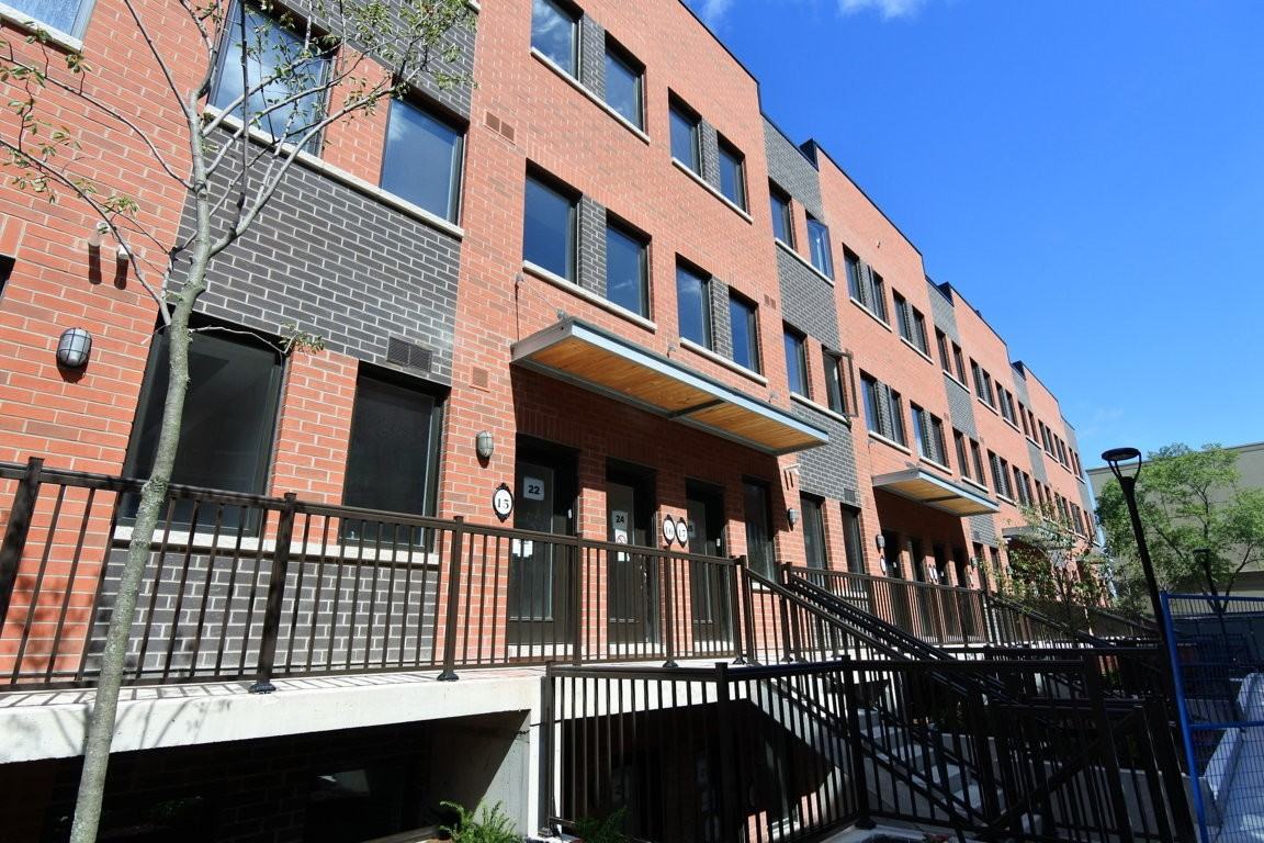 867 Wilson Avenue #18