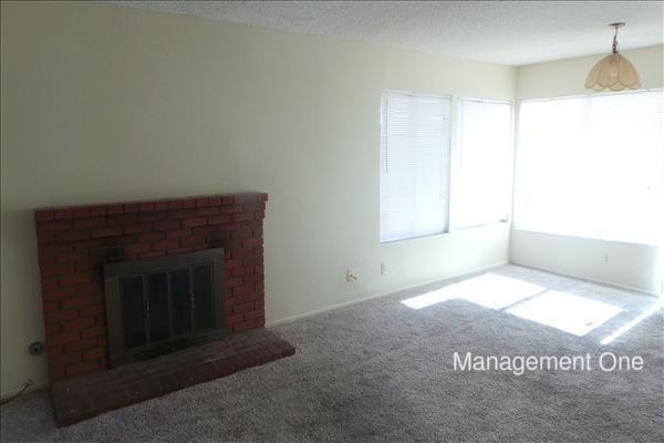 23575 Parkland Ave - Photo 2 of 21