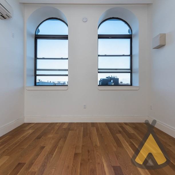 17 Monitor Street #2hh