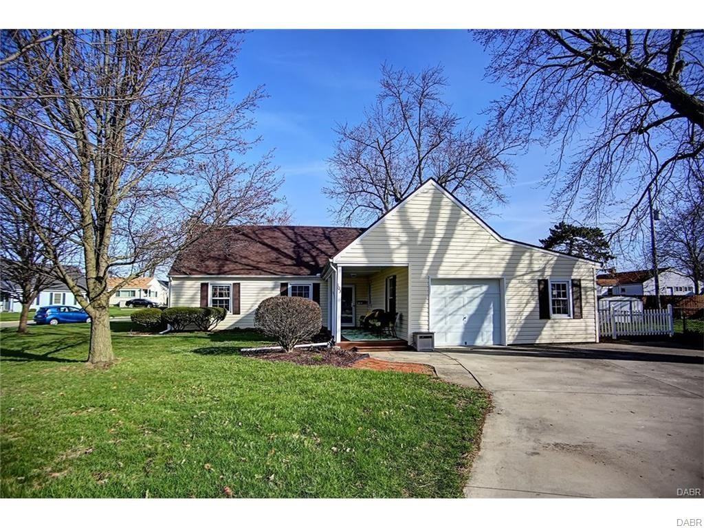 103 Skyview Dr - Photo 2 of 22