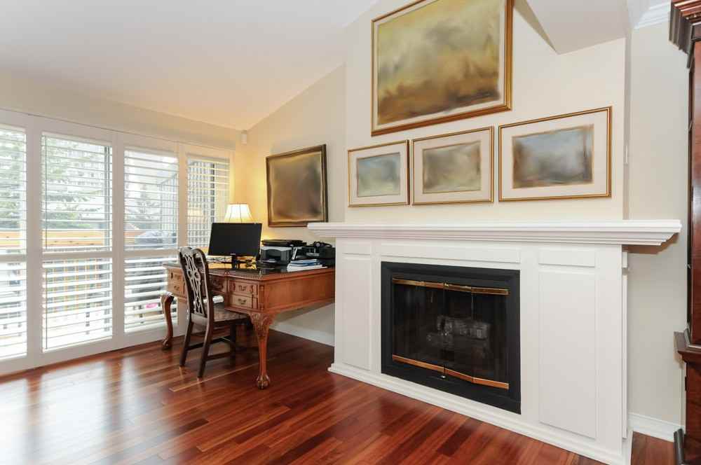 1117 Ambleside Drive - Photo 2 of 39