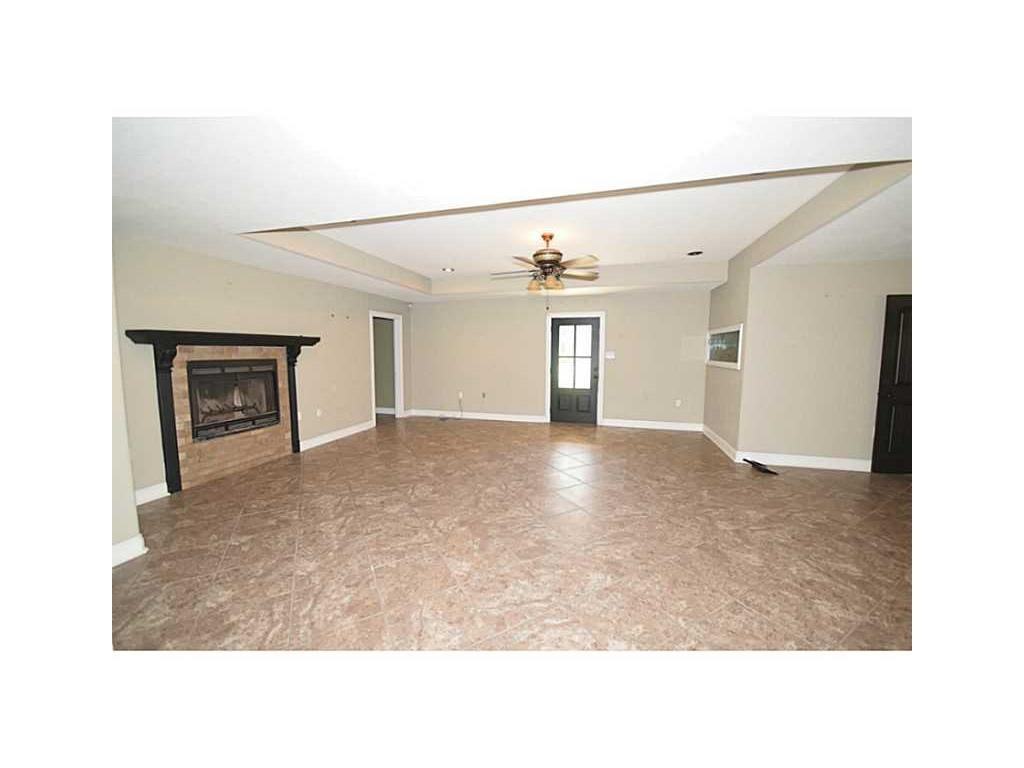 346 Wildflower Ln - Photo 3 of 23