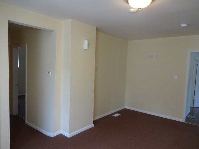 324 N Union St - Photo 3 of 11