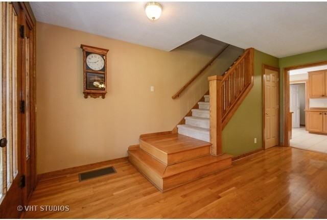 5584 E Anita Ave - Photo 2 of 20