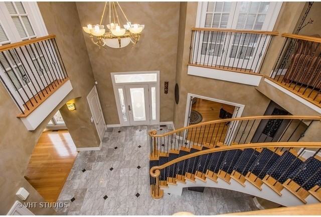 1501 Guthrie Dr - Photo 3 of 25