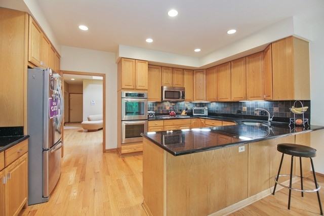 465 Drexel Ave - Photo 2 of 10