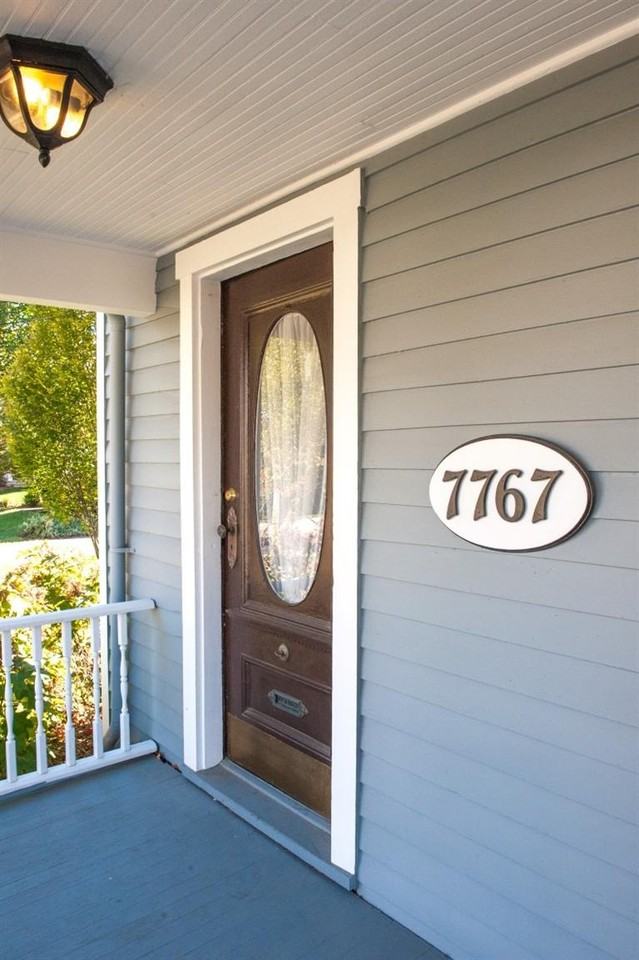 7767 Remington Rd - Photo 3 of 25