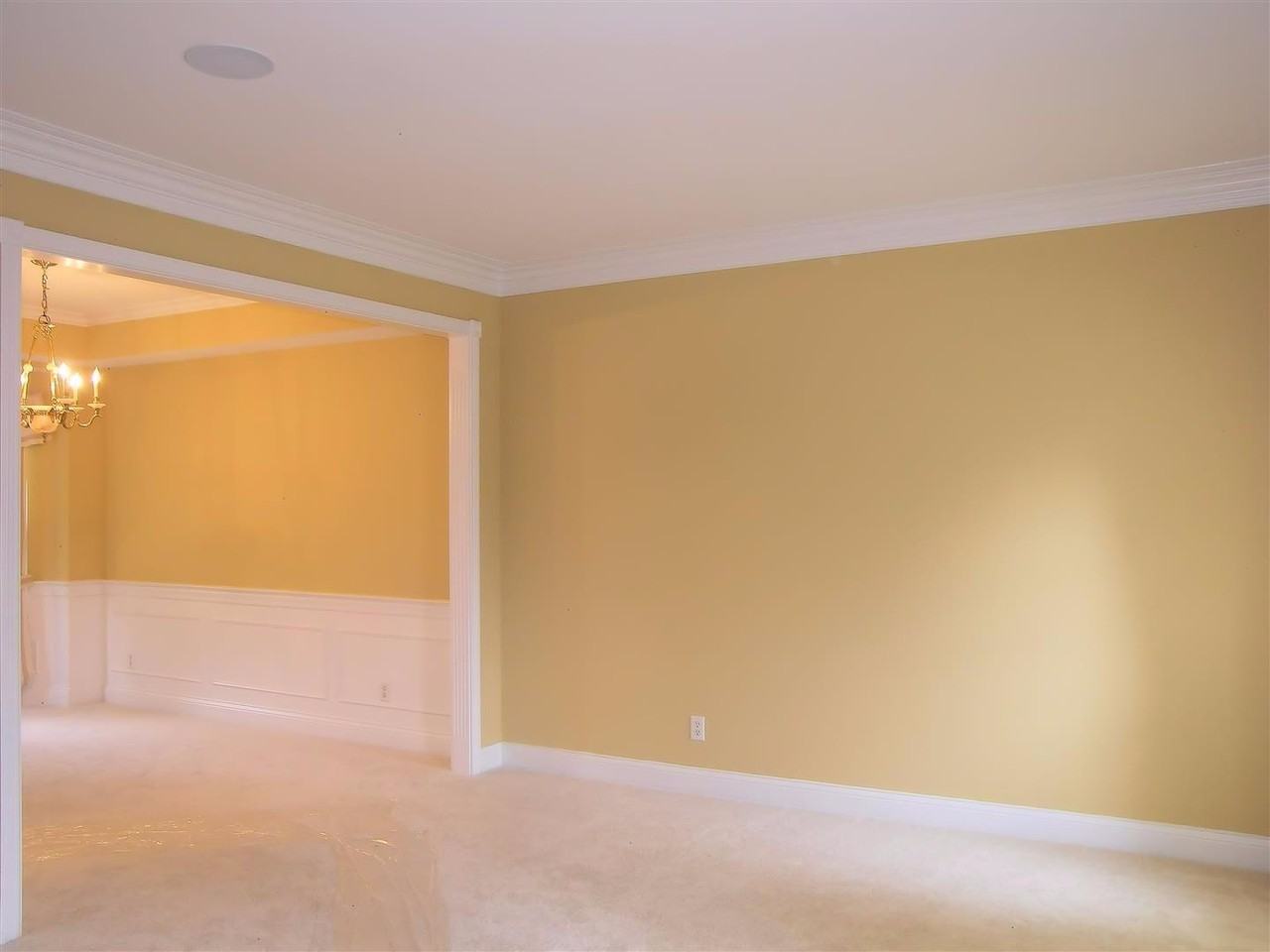 4990 Old Pfeiffer Ln - Photo 3 of 23