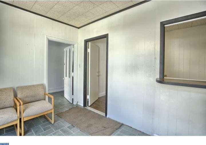 126 W Main St - Photo 3 of 10