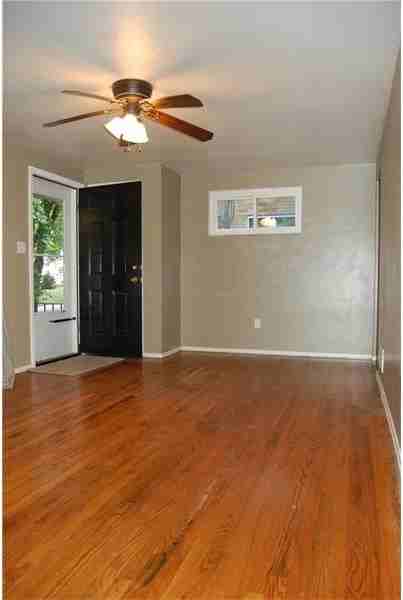 995 Saxonburg Blvd - Photo 2 of 21