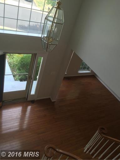 13063 Sterling Point Dr - Photo 3 of 23